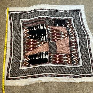 Ladies scarf 100% acrylic